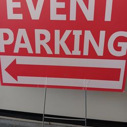 Event PARKING signs