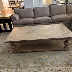Ethan Allen coffee table 59” x 33” x 18”$420