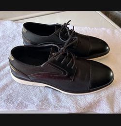 Men shoes size 9.5 excellent condition