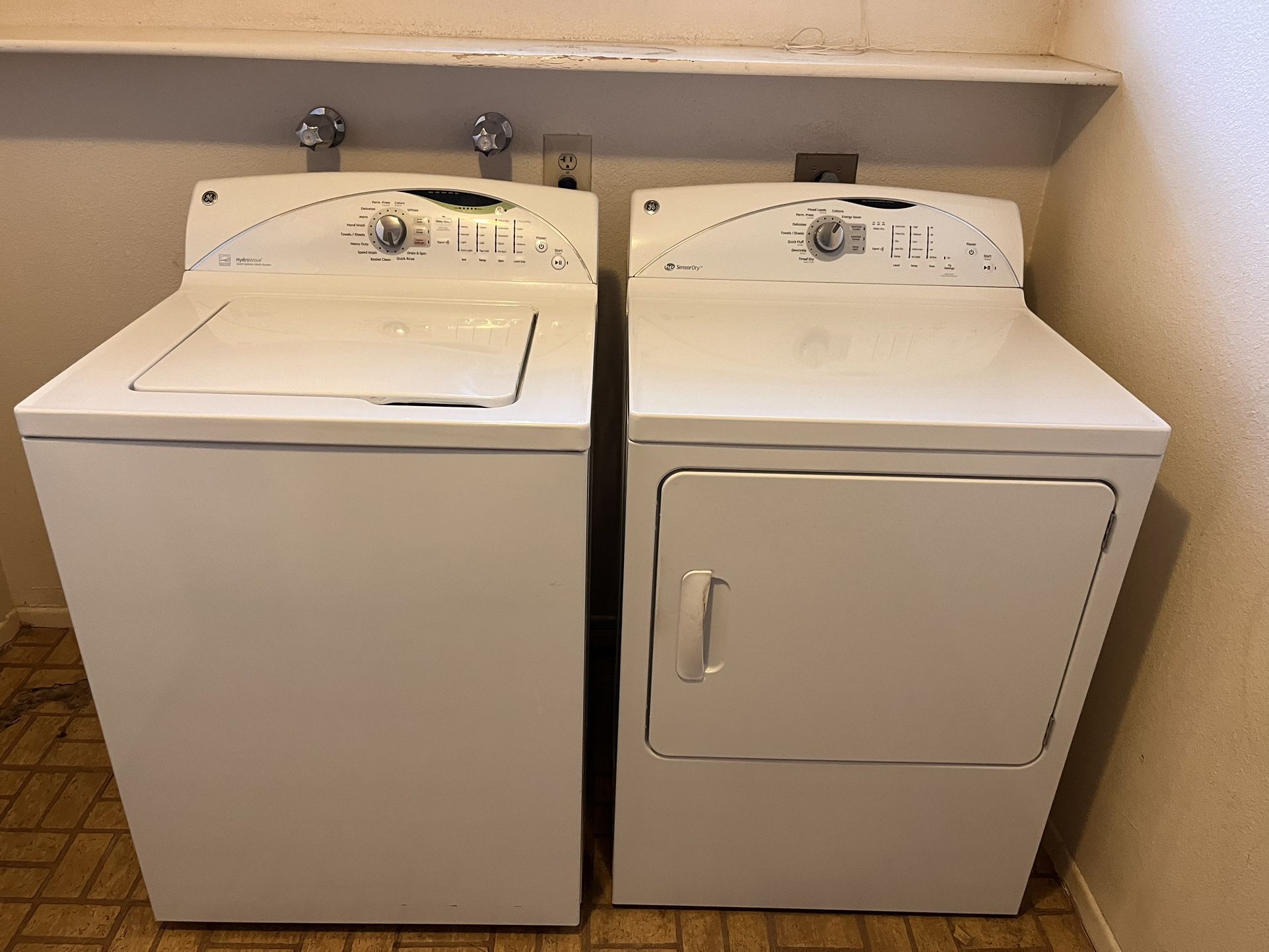 Washer And Dryer Set
