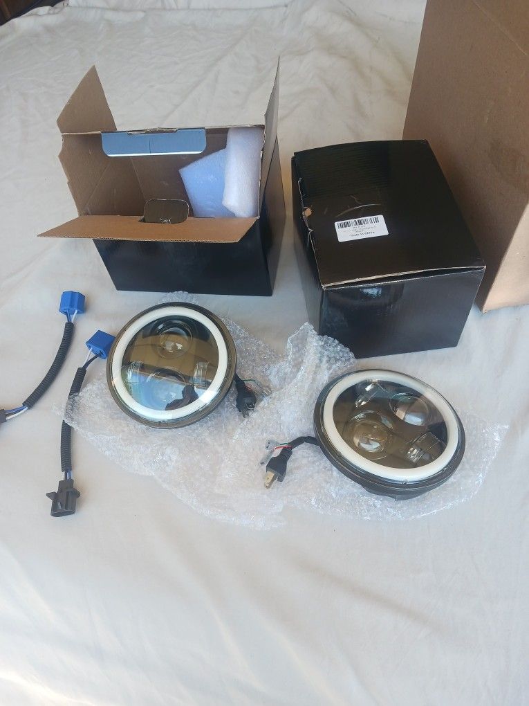 Headlights Halo 5 3/4 $ 50