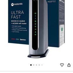 Motorola Ultra Fast Modem Router Combo AC3200