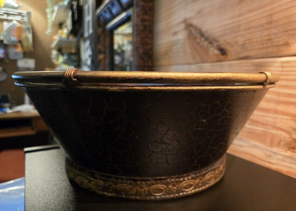 Hosley Metal Decorative Accent Decor
