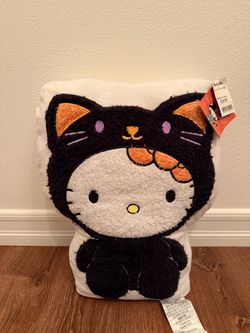 Hello Kitty Halloween Decorative Pillow
