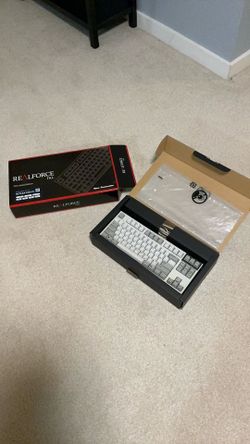 Realforce R2 PFU Limited Edition Ivory Color Topre Keyboard