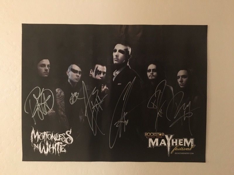 MOTIONLESS IN WHITE SIGNED AUTOGRAPHED POSTERS - MIW BAND - CHRIS MOTIONLESS