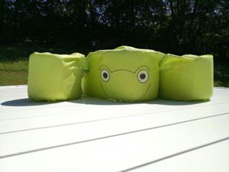 Sterns Puddler Jumper Green 🐸 Fits child 30 to 50 LBS