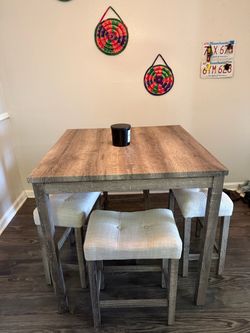 Counter Height Dining Table with 4 Stools
