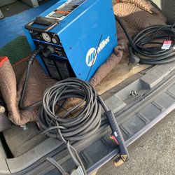 Miller Spectrum 625 DC Plasma Cutting System 