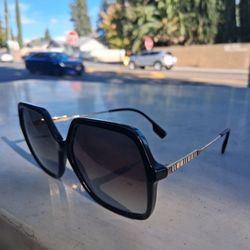 Burberry Sunglasses 