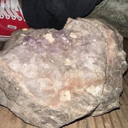 Giant Any chest Rock