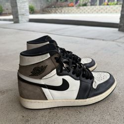 Jordan 1 Mocha Size 10.5