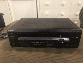 SONY Model STR-DE335. 400 WATTS.