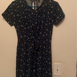Love & Let Love Sz.14