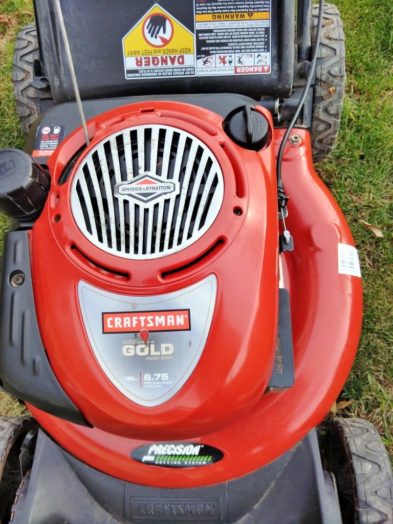 LAND MOVER CRAFTSMAN GOLD.6.75 WORK VERY GOOD GAS ⛽