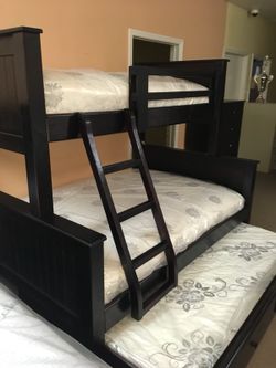 Bunk bed twin full complete