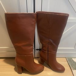 New Ladies Boots Size 7