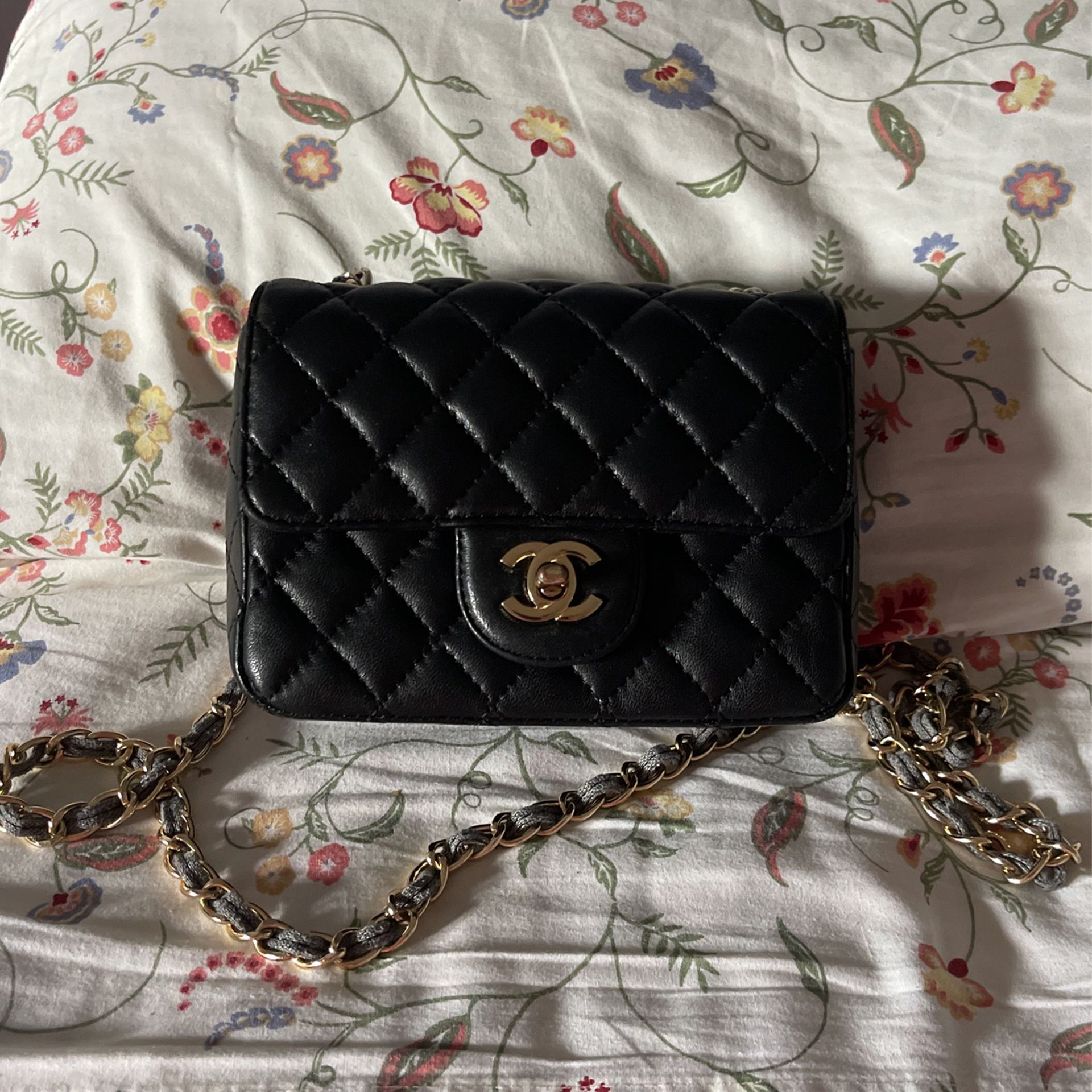 chanel bag new with tag