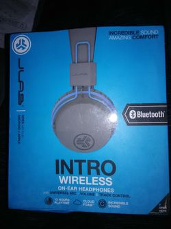 JBL Intro Bluetooth on ear headphones