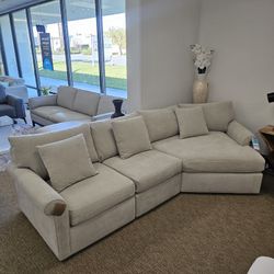 3-pc Fabric Modular Sectional w/ Chaise  - Wrenley