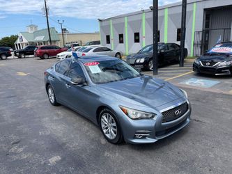 2016 INFINITI Q50