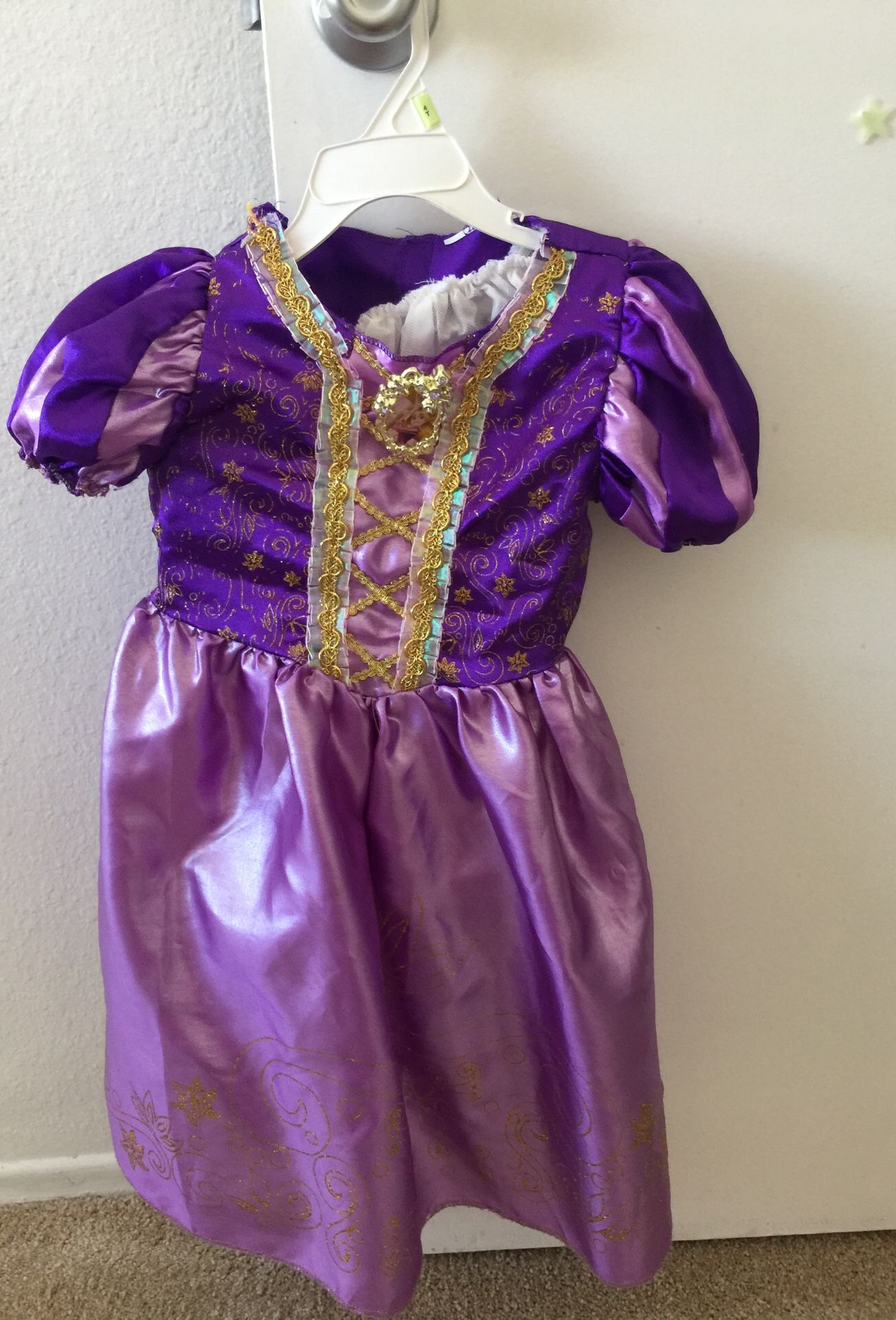 Rapunzel costume