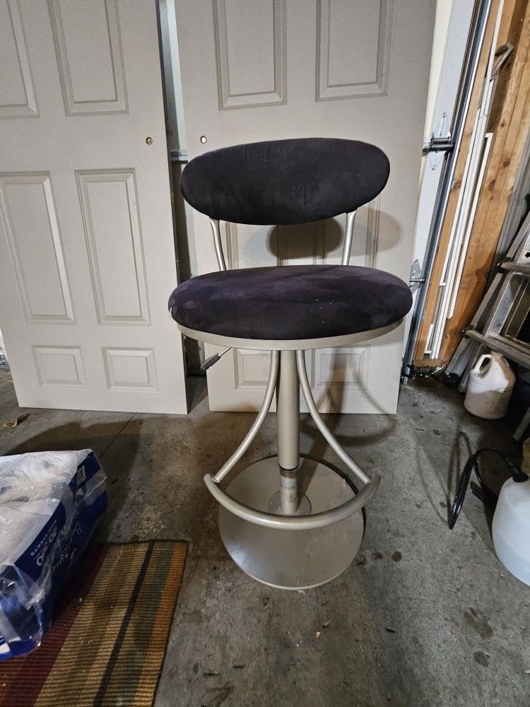 Adjustable Stool $30
