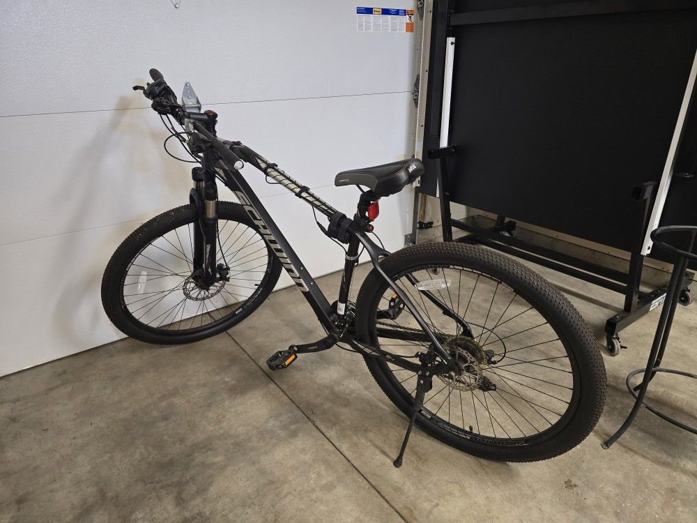 Schwinn Mountain Bike