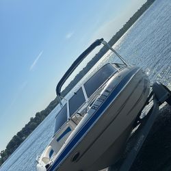 2009 Glastron 09