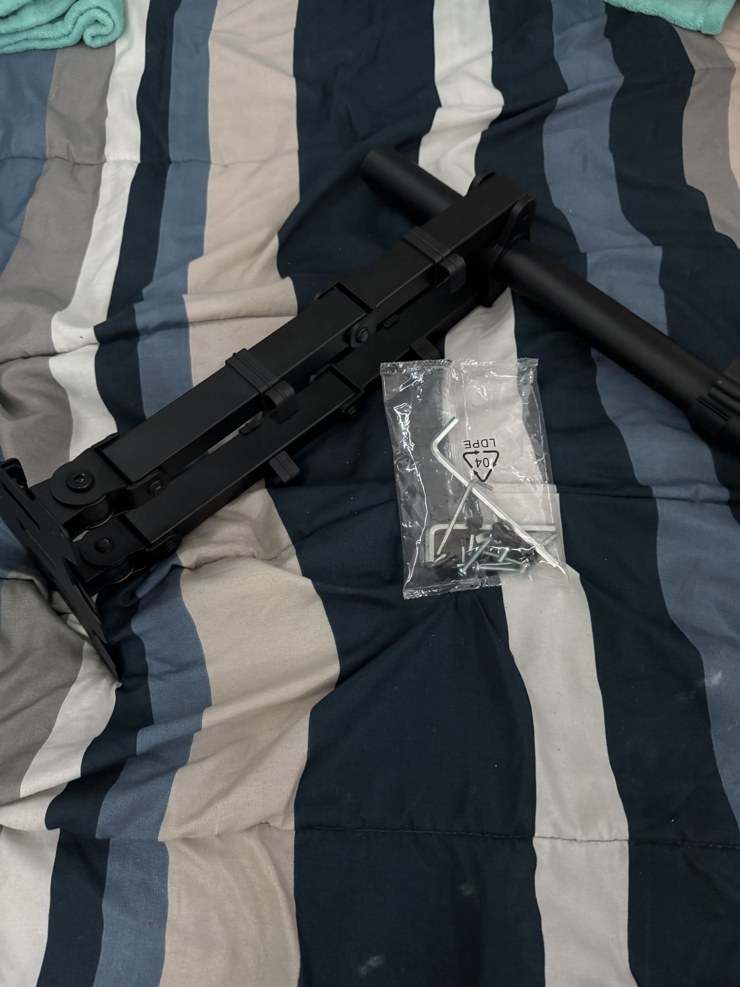 VESA Dual Monitor Mount