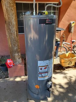 Gas Water Heater 50 gal in good condition and Warranty Works Great 19th Ave And Baseline pick up only