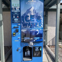 FOR SALE: Everest VX1 Ice & Water Vending Machine – $12,000 (Hemet, CA) 