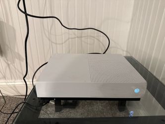 Xbox One S (W/ Controller and Headset)