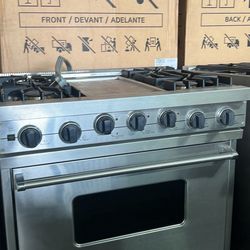 Viking 36”Wide Dual Fuel Range Stove In Stainless Steel 