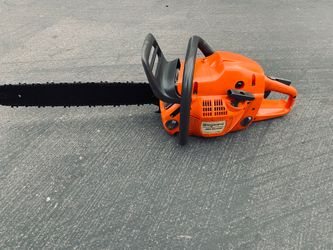Husqvarna Commercial Gas Chainsaw