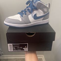JORDAN 1 MID 