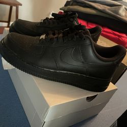 Men Black Nike Air Force Ones 9.5