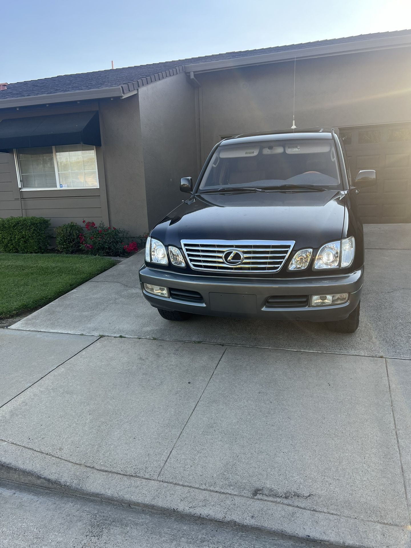 2000 Lexus LX 470
