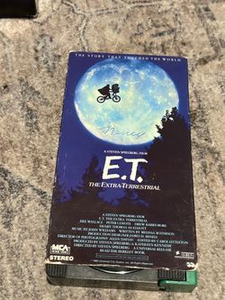 E.T. The Extra-Terrestrial VHS Tape