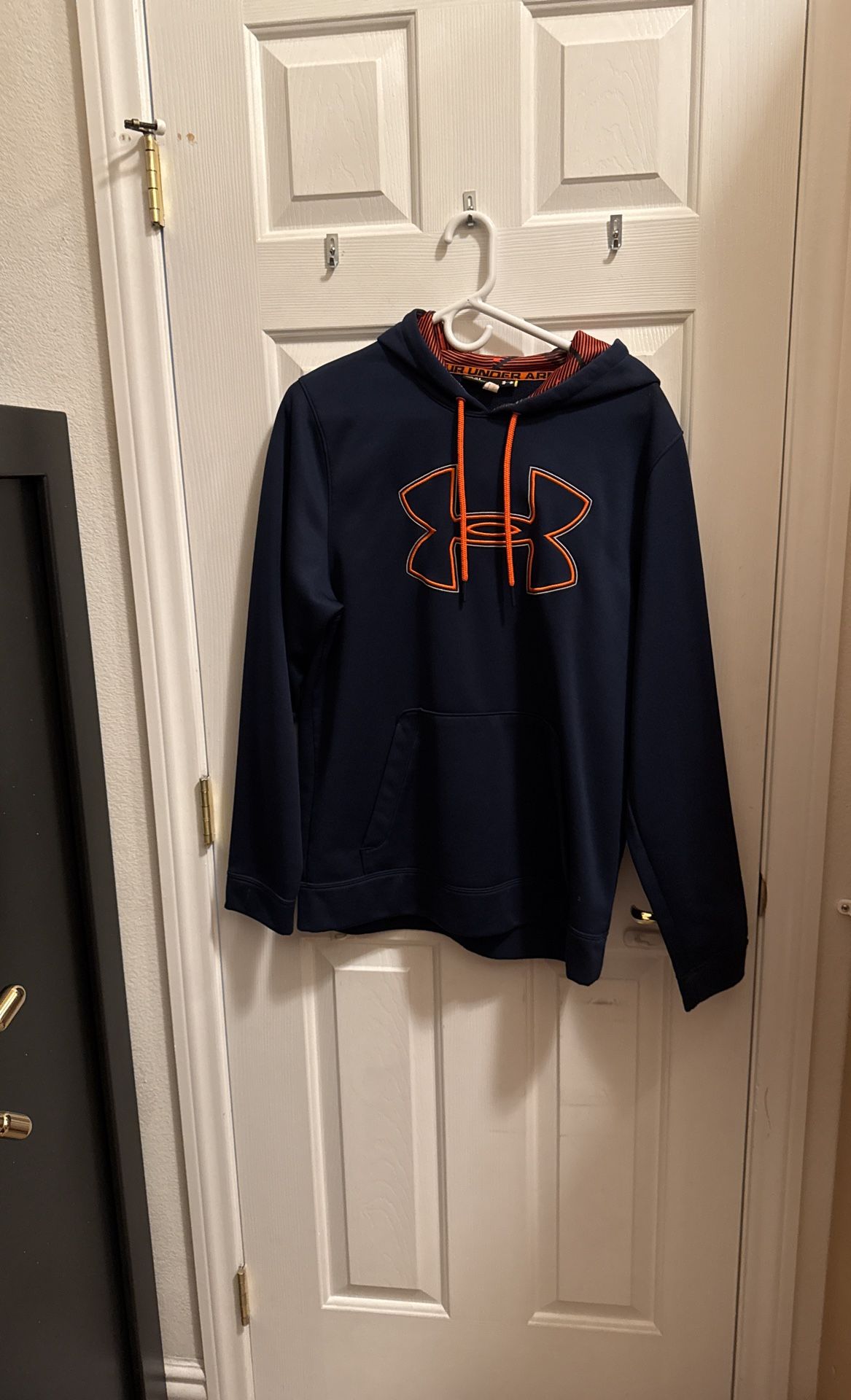 Under Armour Hoodie
