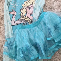 Girl pajamas Disney store size 10 frozen Elsa