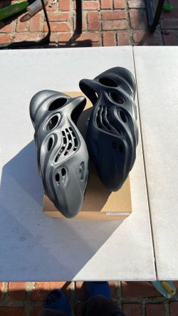 Adidas Yeezy Foam RNR Onyx