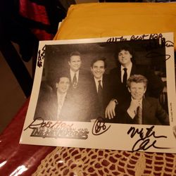 Autographed Photo Of Bo Donaldson And The Haywoods