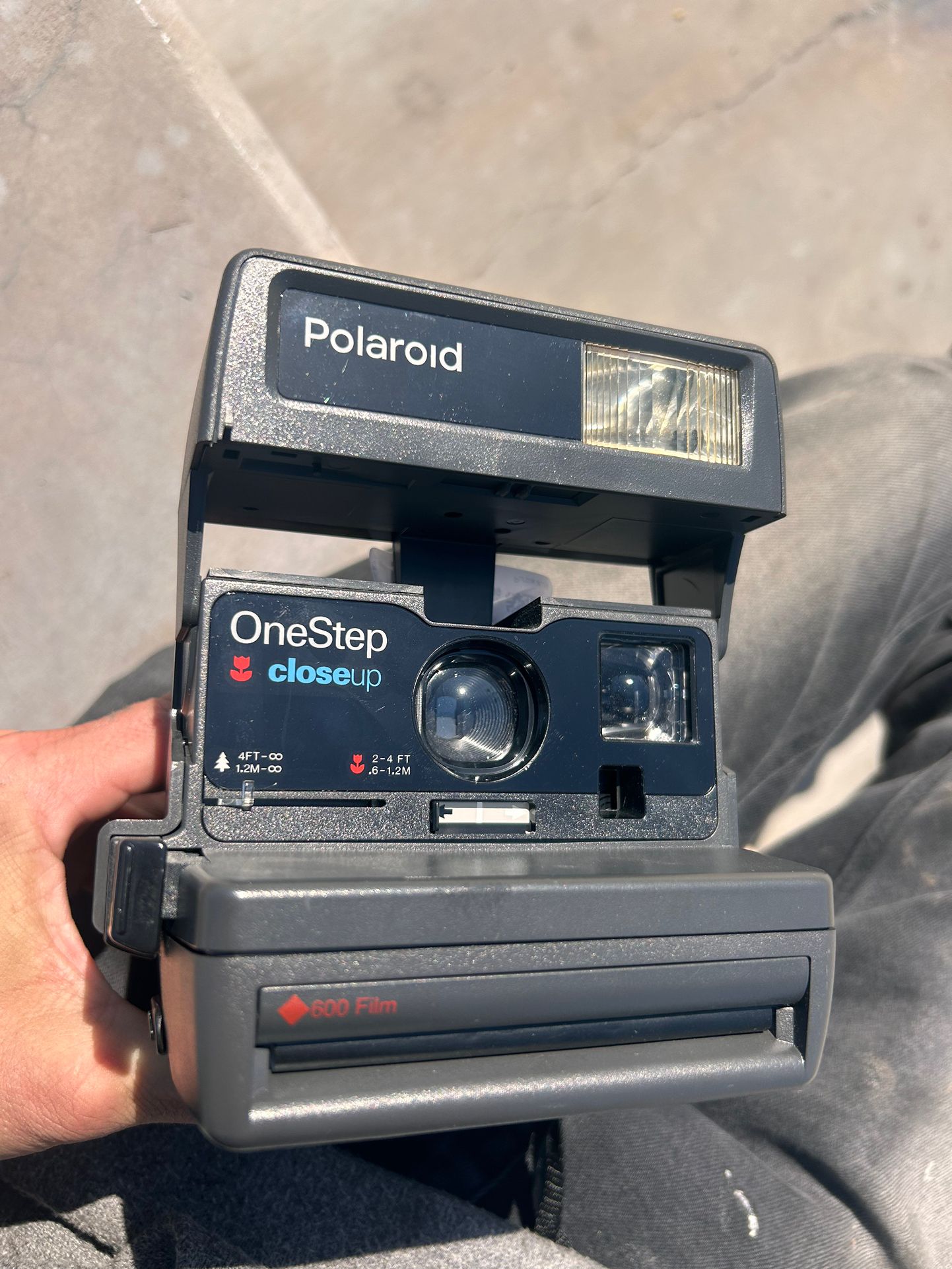 Polaroid 600 Film Camera  One-Step Closeup - Mint - UK factory 1980’s 