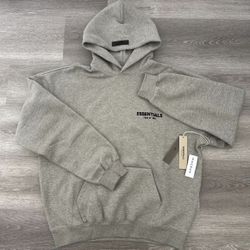  🔥 FEAR OF GOD ESSENTIALS HOODIE – DARK OATMEAL – SIZE M (NEW)