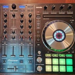 
Pioneer DDJ-SX2 DJ Controller for Serato DJ