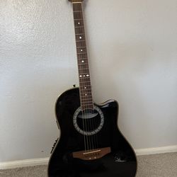 Ovation Celebrity Acoustic Guitair