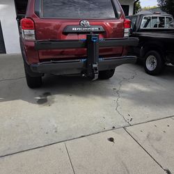 Rocky Mounts Guide Rail 2 hitch"