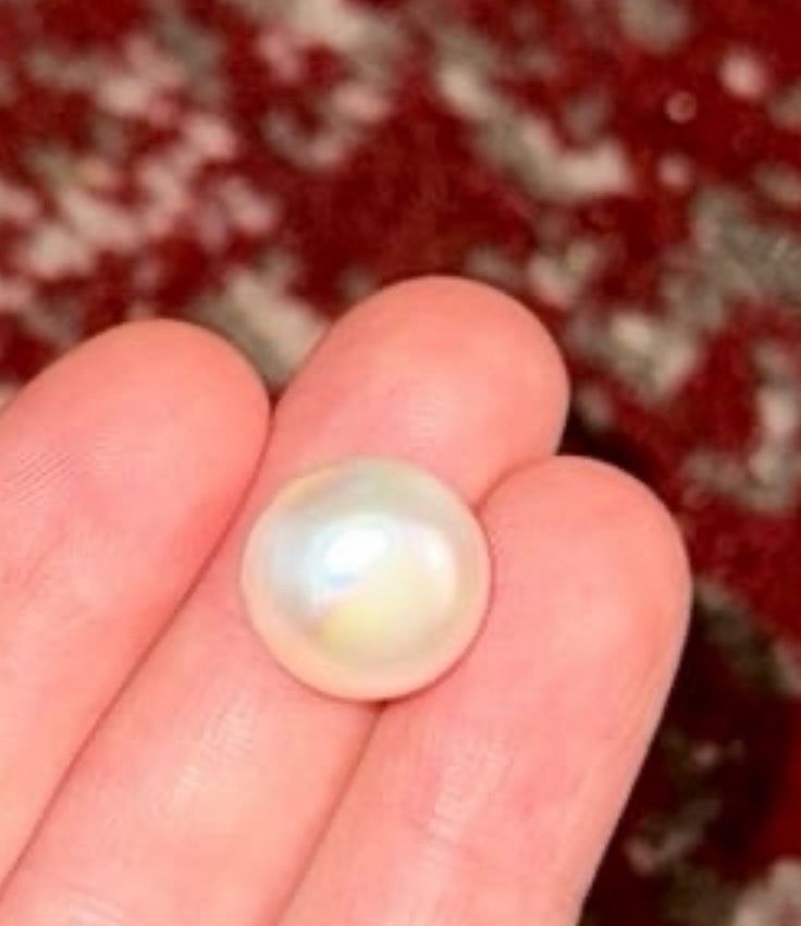 Loose Round White South Sea Pearl