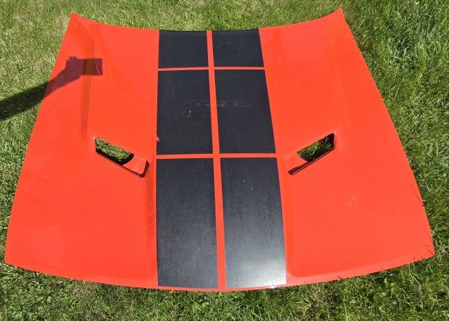 2017 Dodge Challenger Hood